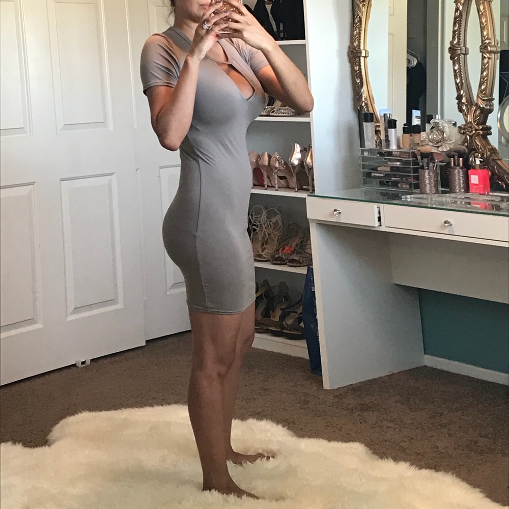 Mini dress - Picture 3 of 4
